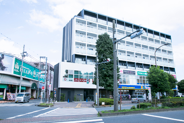 東京メトロ有楽町線、副都心線「千川駅」2番出口から徒歩1分 1