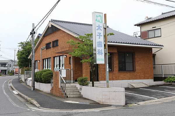 太子小学校の近く。駐車場完備 Cs1