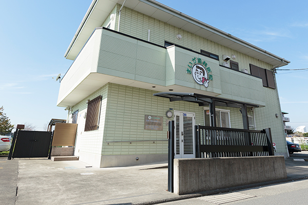 平塚湘風高等学校からほど近くにある「まいか歯科医院」 1