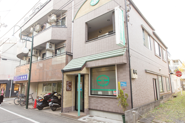 阿佐谷松山通り商店街を抜けた先に見えてくる 1