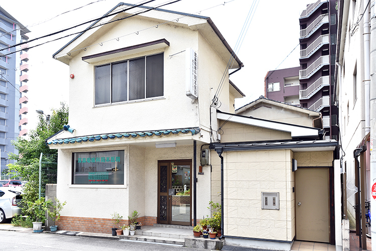 耳鼻咽喉科・頭頸部外科Q&amp;A―日常診療の疑問を解決 [単行本] 岡本 美孝 中外医学社 | 書籍詳細