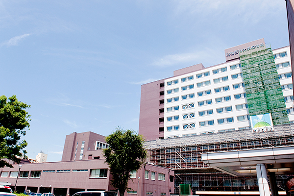 防衛医科大学校病院（所沢市/航空公園駅）｜ドクターズ・ファイル