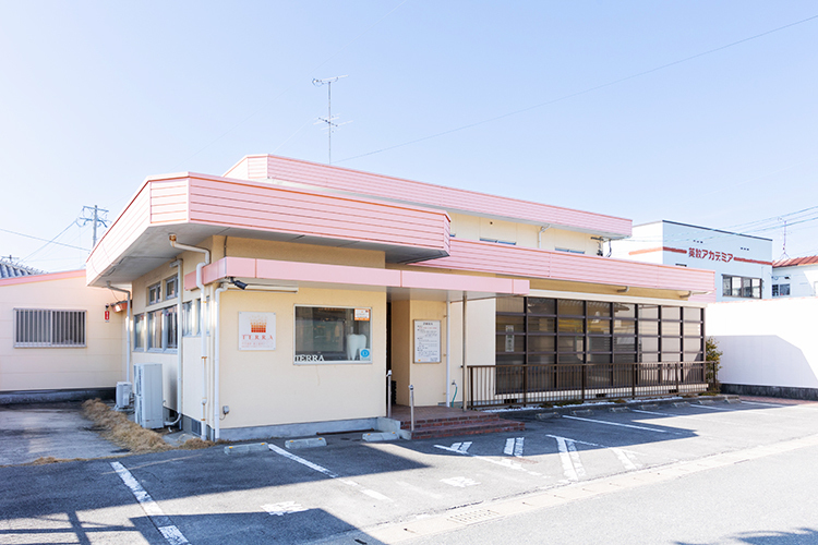医療法人 TERRA矯正歯科クリニック 佐賀市 長年地域を支えてきた矯正歯科専門のクリニック