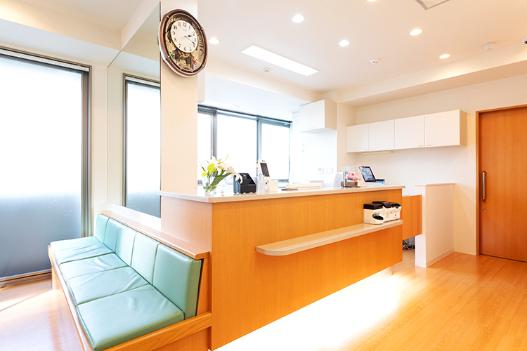 医療法人あさい内科　鶴橋なんばクリニック 大阪市東成区 鶴橋駅より徒歩約2分、アクセスに便利な立地にある