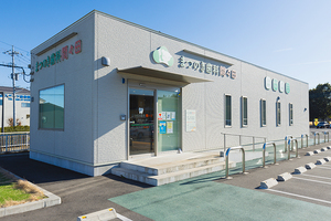 まつのき歯科間々田クリニック 小山市 広い駐車場を併設しており、車での通院もしやすい