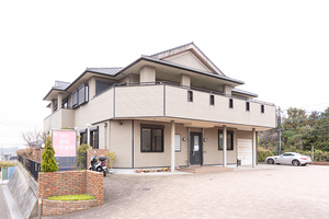 みわ歯科・小児歯科クリニック 北九州市小倉南区 JR日田彦山線・石田駅から車で約3分の立地にある