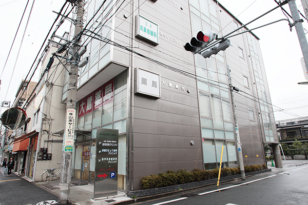 田代内科クリニック 世田谷区 国立成育医療研究センター正門前のクリニックビル5階に位置する