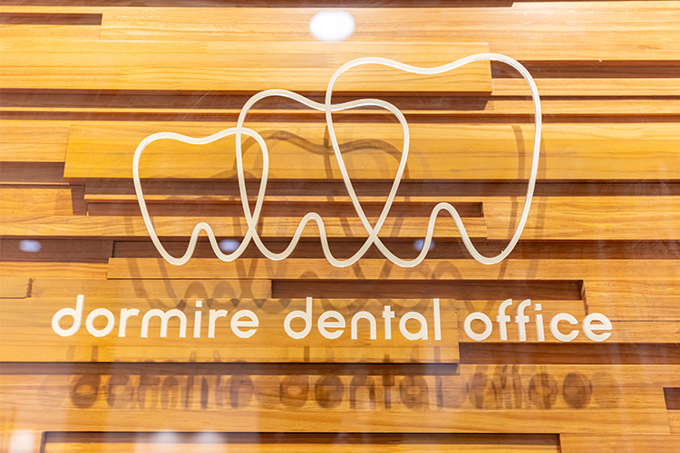 ドルミーレデンタルオフィス表参道 港区 表参道駅A2出口から徒歩1分。土曜も診療し通いやすさも魅力