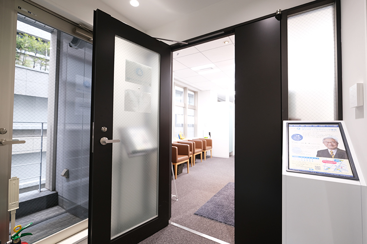 ホリスティッククリニック東京 中央区 東京駅徒歩圏内、幅広い症状に対応する総合診療クリニック