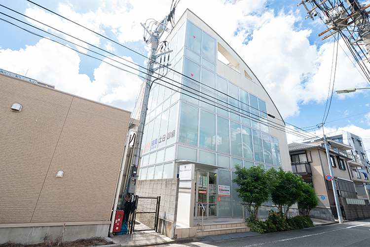 まるこハート内科クリニック 大田区 気軽に受診できるよう、診療時間や曜日が配慮されている