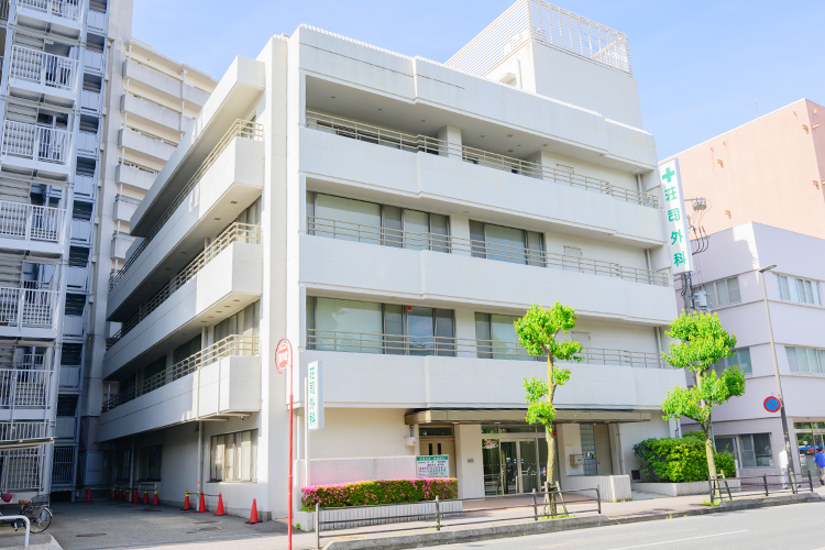 荘司外科 伊丹市 阪急伊丹線・伊丹駅から徒歩3分