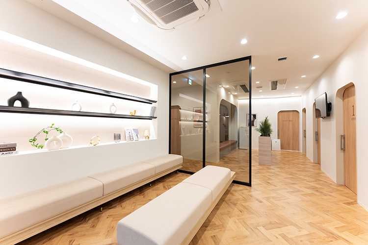 越谷Kこころのクリニック 越谷市 優しいBGMと心安らぐアロマでリラックスできる空間