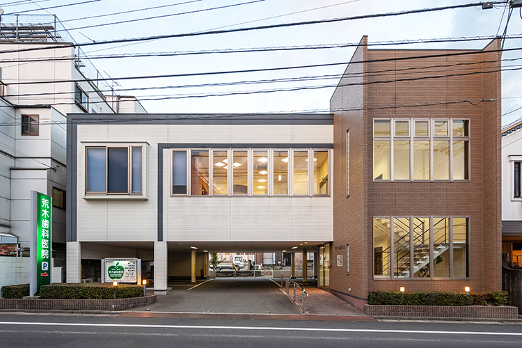 荒木歯科医院 筑紫野市 長年地域患者に親しまれている荒木歯科医院