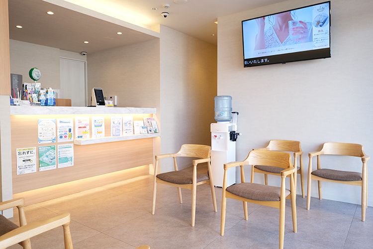 江田あおば歯科・矯正歯科 横浜市青葉区 江田駅徒歩1分と通いやすい場所にあるクリニック