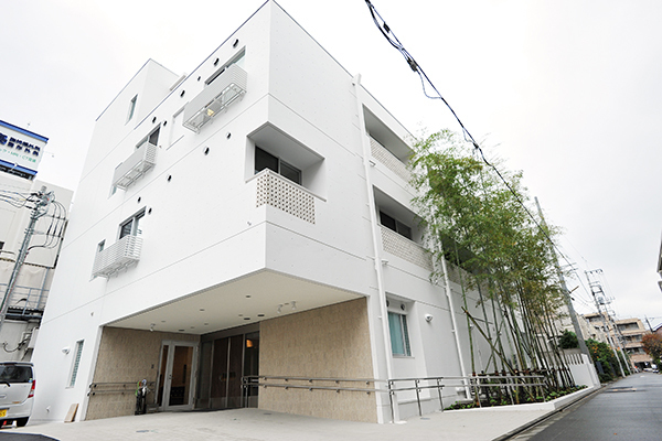 島脳神経外科整形外科医院 川崎市中原区 地域医療連携画像診断部門を併設。移動の負担がない