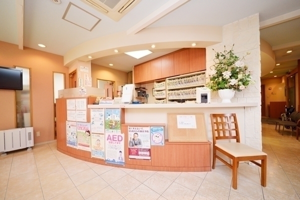 荘太郎クリニック 横浜市青葉区 あざみ野駅、江田駅徒歩約9分。幹線道路沿いにある
