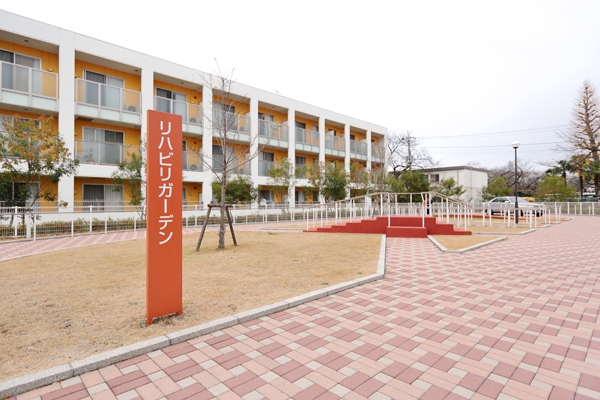 屋外でもリハビリテーションを行える 168039 ma 2 1452821136