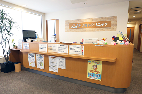 先進の医学知識を常に取り入れ診療にあたる 2