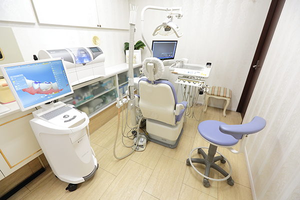 広めの個室なのでゆったり落ち着いて治療を受けられる 20190322 2