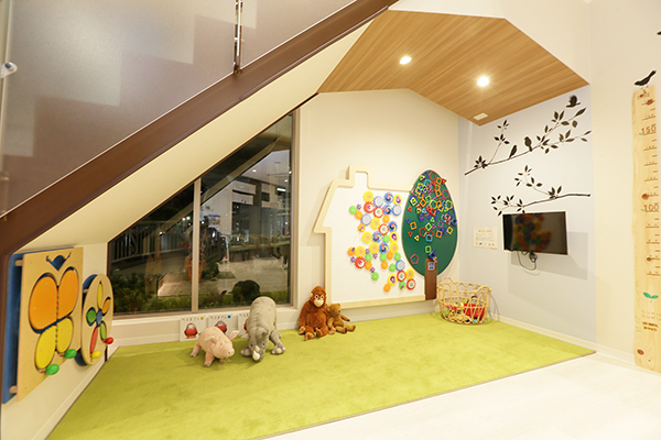 かわいらしいデザインの1階のキッズスペース 20190924 2