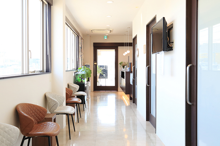 かじき歯科クリニック 糸島市 清潔感のあり、明るい院内