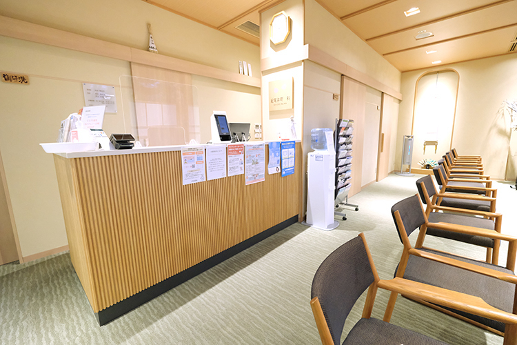 紀尾井町内科 千代田区 受付スタッフの明るい対応が魅力