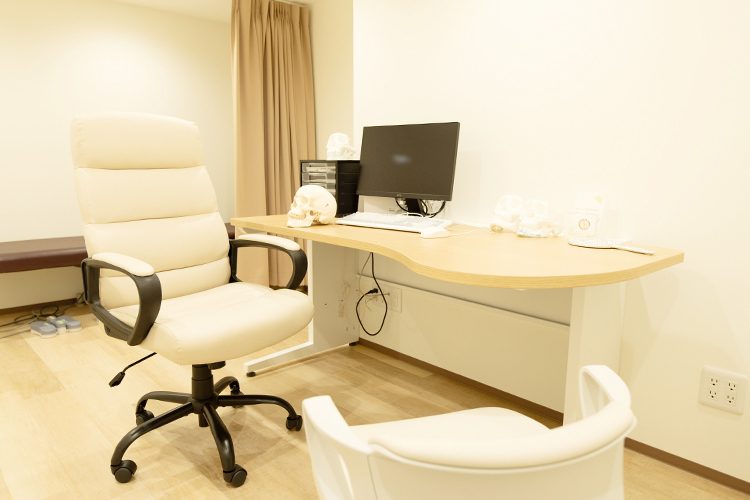 KIMI CLINIC形成・美容外科 東大阪市 一人ひとりにできる限り丁寧に接することを心がけている