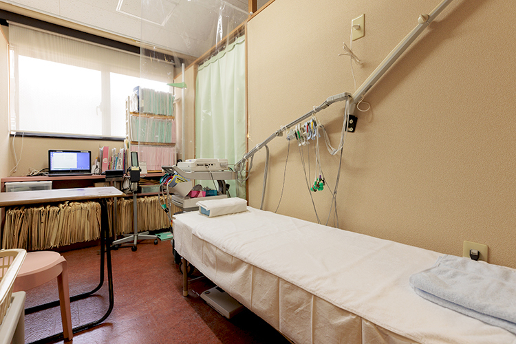 医療法人社団蛍仁会 東元町内科クリニック 国分寺市 心電図検査、栄養指導、予防接種などを行っています