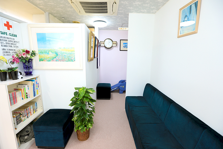 武田歯科医院 名古屋市瑞穂区 ライオンズマンション瑞穂通2階に歯科医院を構えている