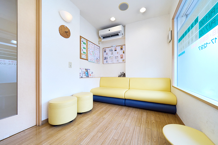 八雲歯科クリニック 目黒区 落ち着いた清潔感のある院内