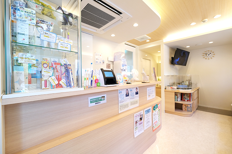 はらかわ歯科たまプラーザ 横浜市青葉区 専門的な技術を習得したスタッフによるチーム医療を提供