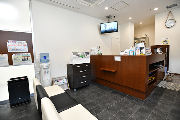 K'sファミリー歯科 野田市 受付ではスタッフが優しく対応してくれる