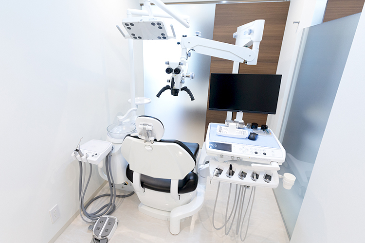 あいおい歯科グループ　横浜駅前歯医者・矯正歯科 横浜市西区 「一人ひとりに合ったオーダーメイド医療」の提供をめざす