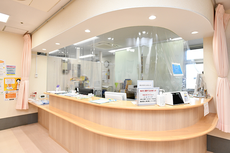 龍岡クリニック 富里市 法人内の介護施設と連携し、幅広いサービスを提供している