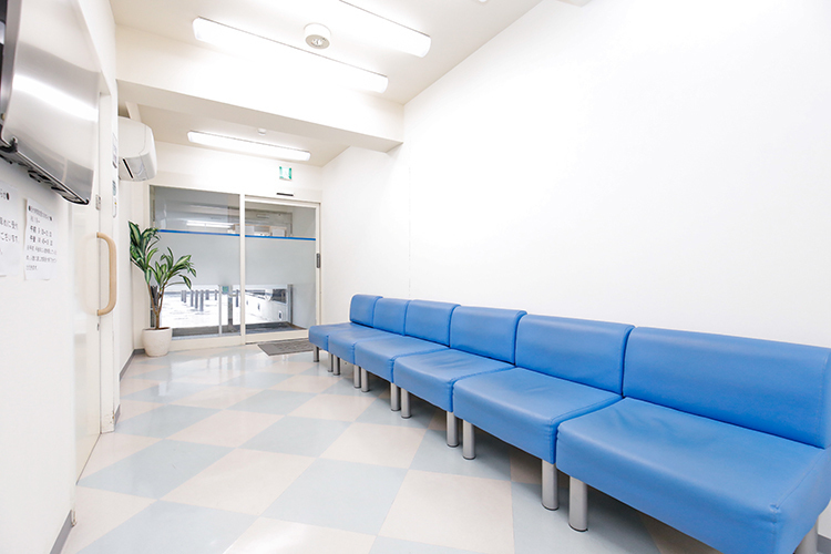 山本耳鼻咽喉科 町田市 院内の空気が常に換気されるよう、先進の換気システムも導入
