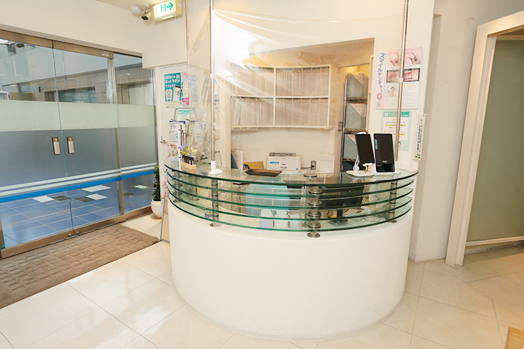 やなぎだ歯科 大阪市住之江区 通院困難な患者には訪問診療も実施している