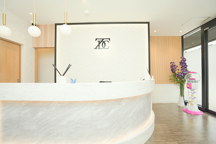 田中歯科クリニック 茨木市 ベビーカーや車いすでもそのまま入れるバリアフリー設計