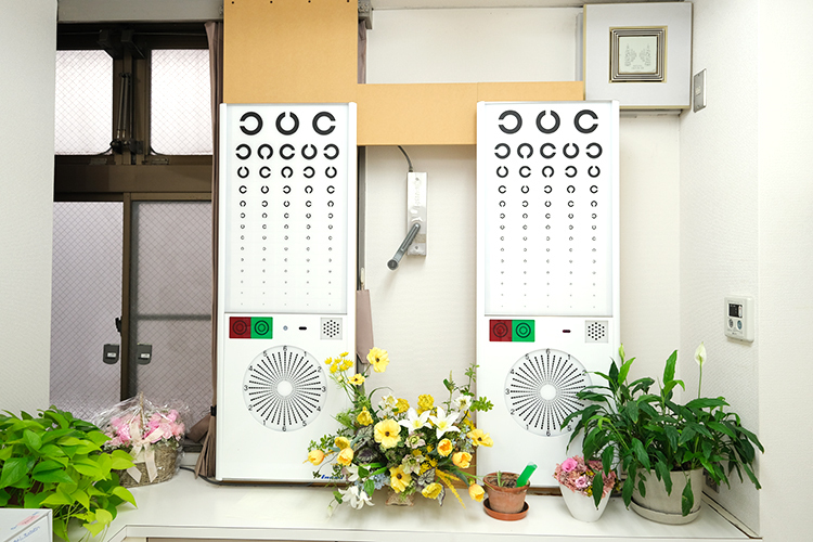 いしわた眼科 昭島市 患者に寄り添う診療を心がけている