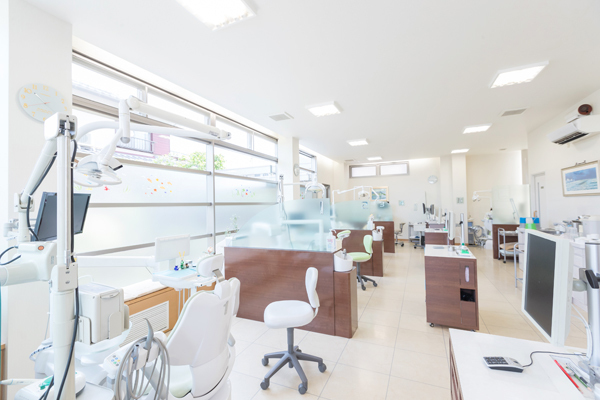 後藤歯科 みよし市 清潔感がある診察室