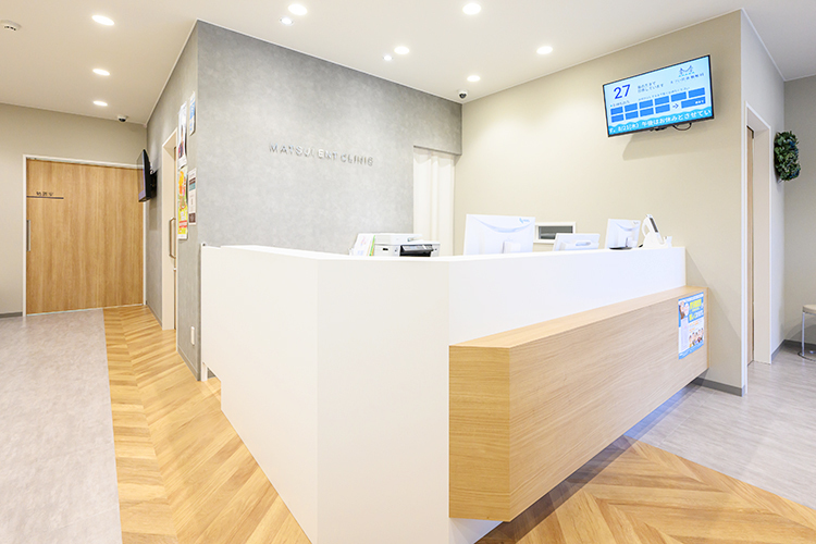 まつい耳鼻咽喉科 明石市 清潔感のある院内。バリアフリー設計でどんな人でも安心