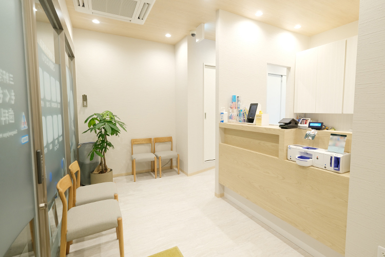 三軒茶屋もぐもぐごっくん歯科クリニック 世田谷区 バリアフリー設計。訪問歯科にも対応