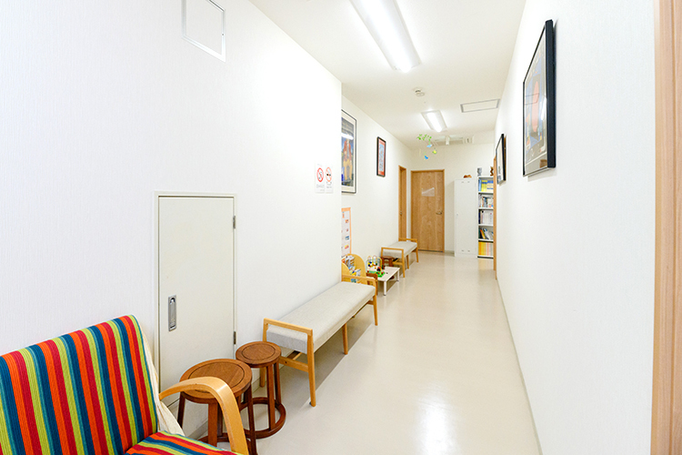 あおきメンタルクリニック 藤沢市 チーム医療で高水準の医療サービスを提供する