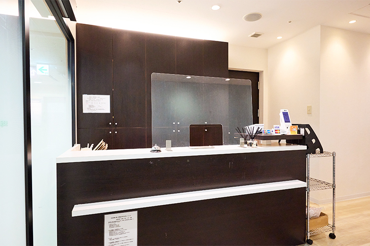 相模原駅ビル歯科 相模原市中央区 親切なスタッフが迎える受付