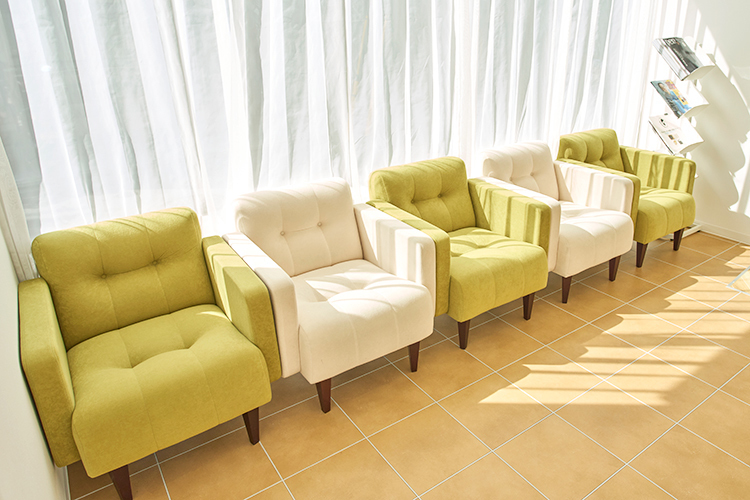 堀川歯科クリニック 京都市上京区 院内は洗練されたおしゃれな空間となっている