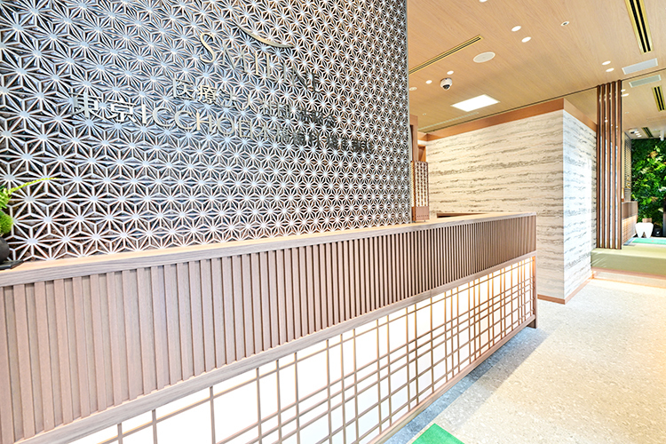 東京ICCHO日本橋歯科・矯正歯科 中央区 洗練された雰囲気の院内