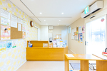 中野島小児科クリニック 川崎市多摩区 院内は親子で快適に来院できるように院長の工夫が施されている