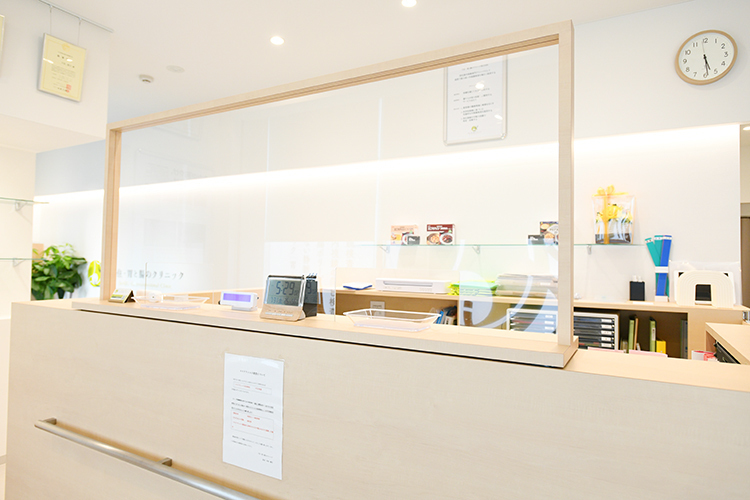 東京千住・胃と大腸の消化器内視鏡クリニック 足立区院 足立区 スタッフ一同丁寧な対応を心がけている