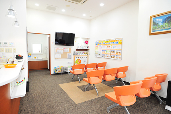 サトウ眼科 西宮市 受付スタッフの対応は明るく丁寧で評判だ