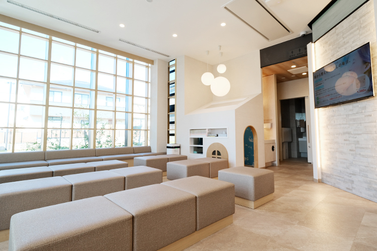 きむら内科小児科クリニック 名古屋市緑区 待ち時間も快適に過ごせるよう院内ではさまざまな工夫をしている