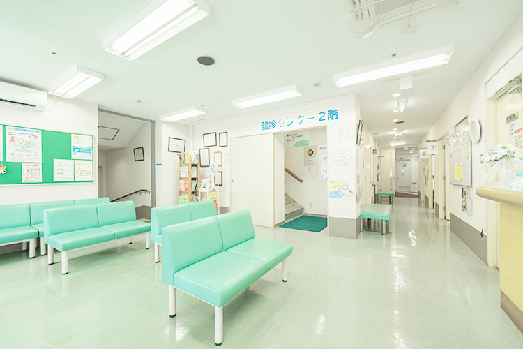 医療法人社団松英会 馬込中央診療所 大田区 広々としたアットホームな雰囲気の院内